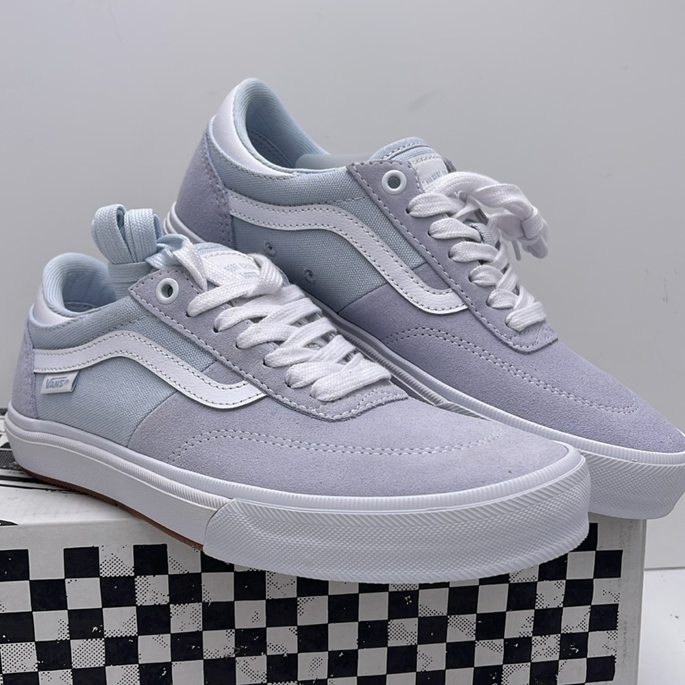 Vans WMNS Gilbert Crocke
Light Blue
VN0A5JIFLTB Sneakers - Picture 4 of 16